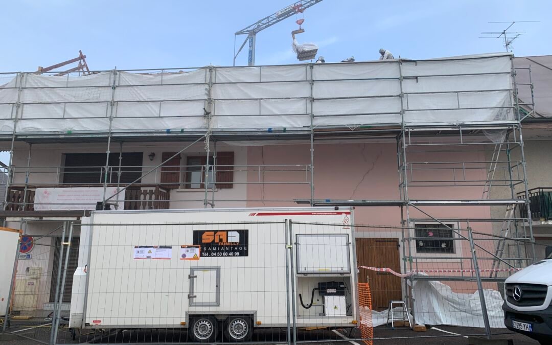 Retrait d’ardoises en toiture – SCI du Canal – La Balme-de-Sillingy (74330)